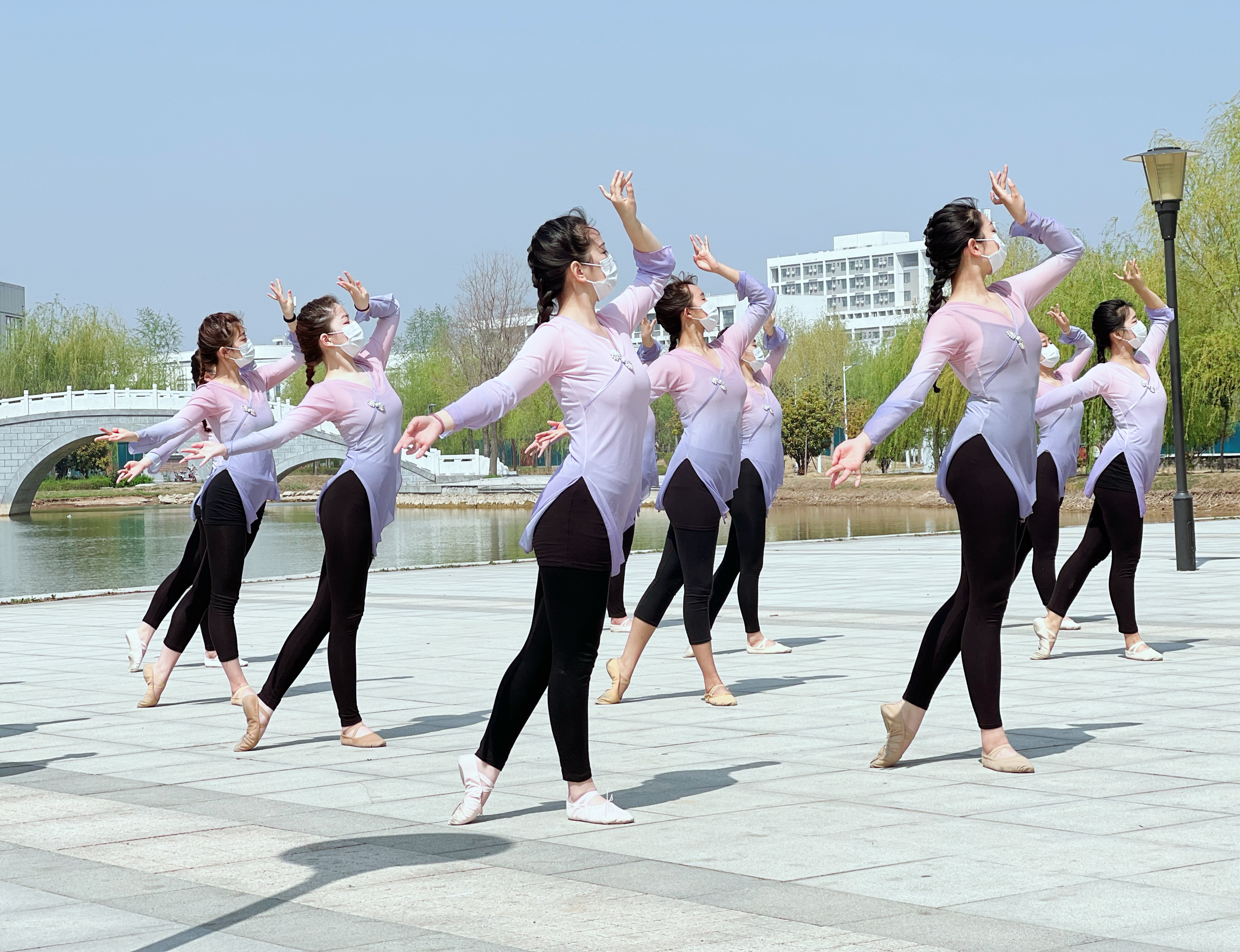文化艺术学院舞蹈